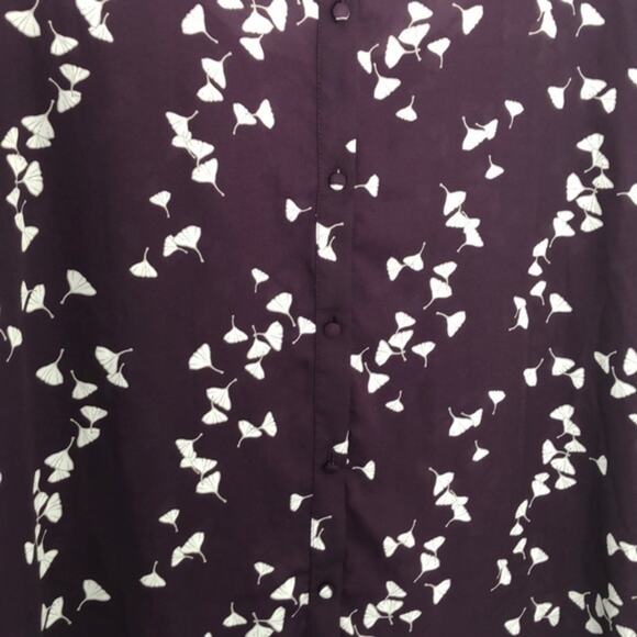Torrid Purple Gingko Button Back Blouse Size 3X - Picture 10 of 12
